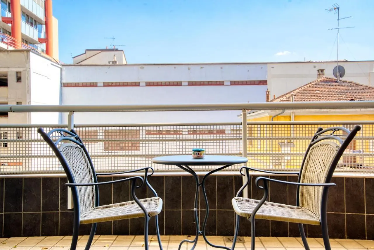 Caseospitali - Cherenel, Bilocale Vicino Centrale Mm2 Milan Apartment